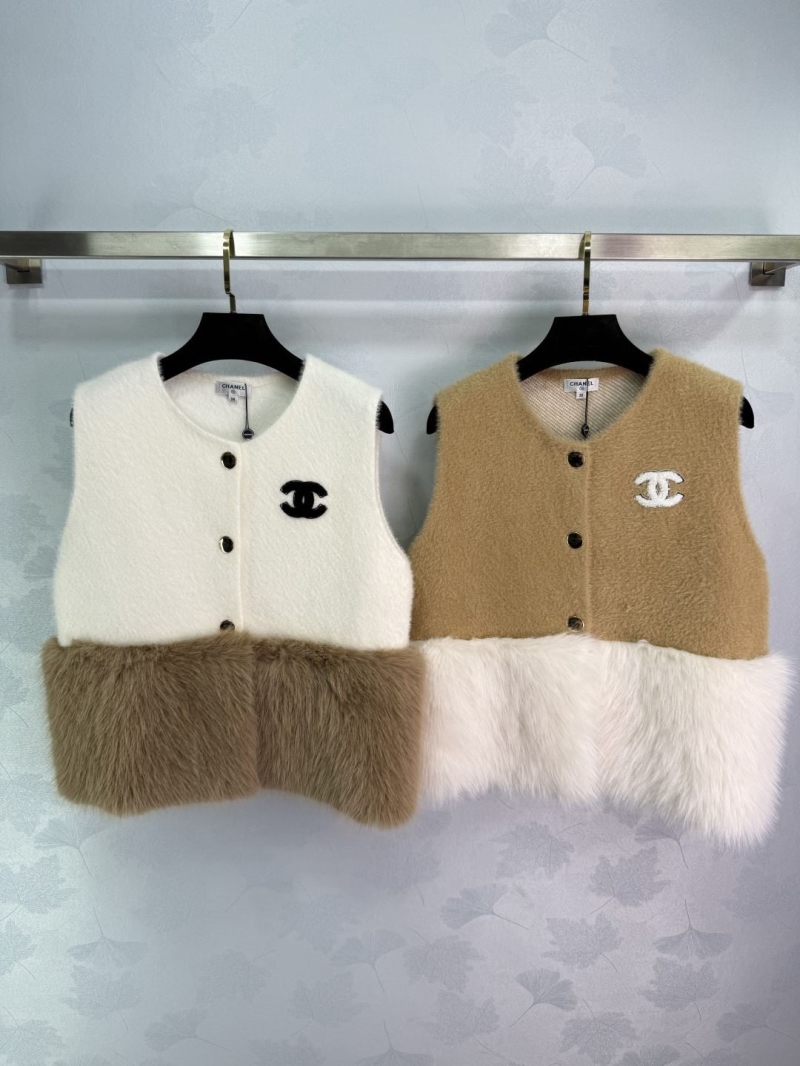 Ch**el outwear